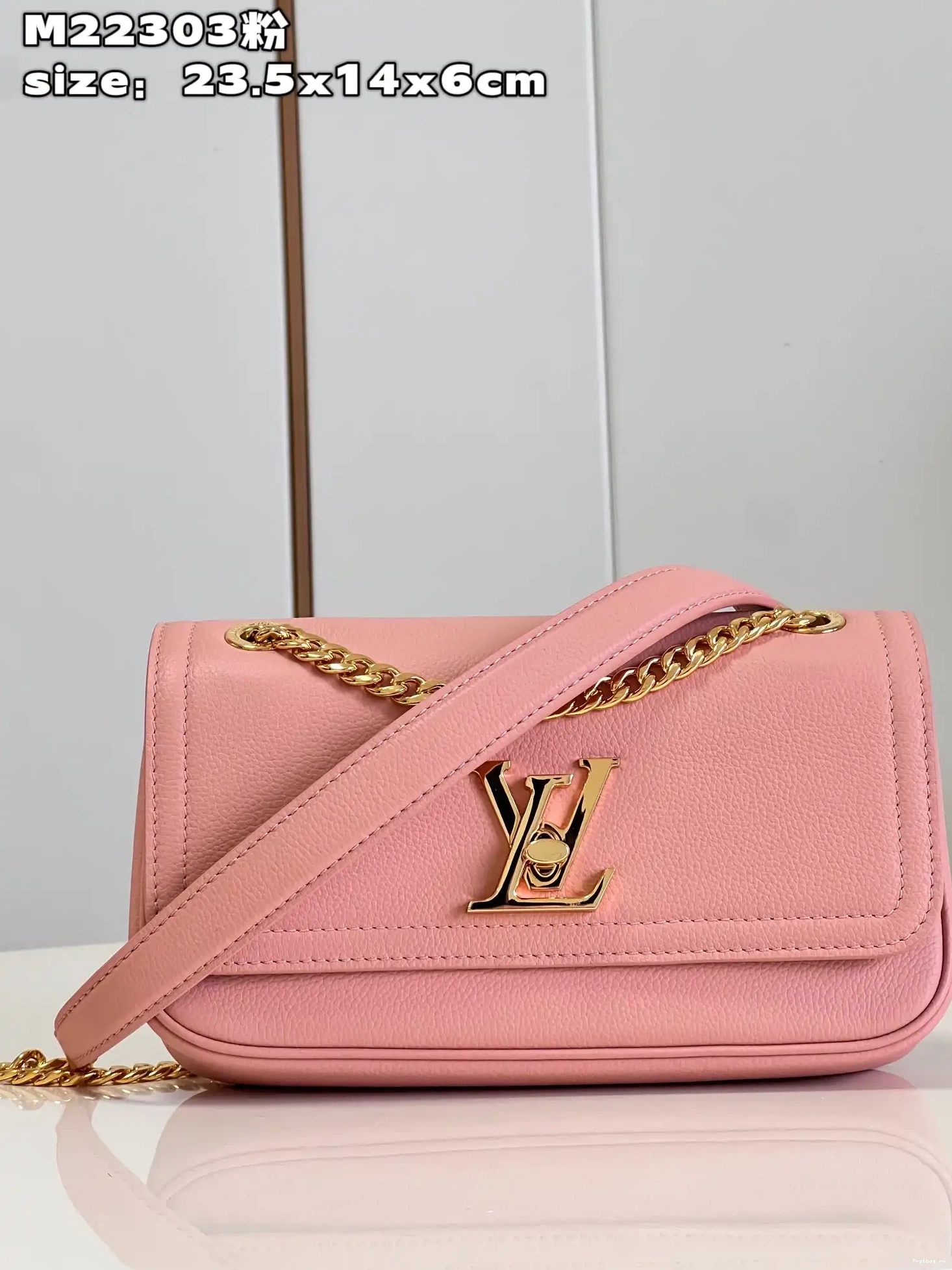 Frstbag ru TWIST-23.5*14*6 cm VUITTON LOUIS 0705